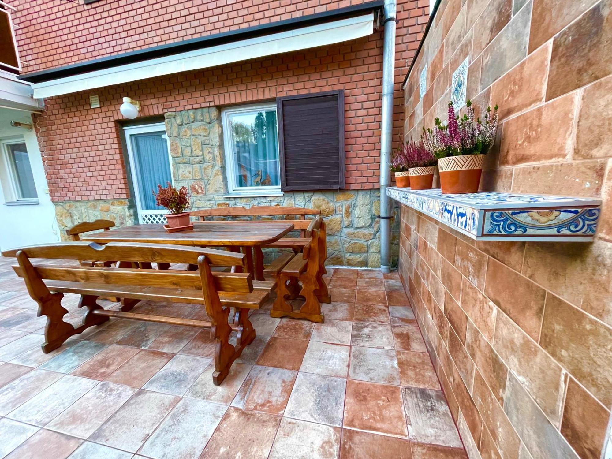 Barát vendégház - Teljes ház kiadó kerttel, 4 szoba Szeged Exterior foto